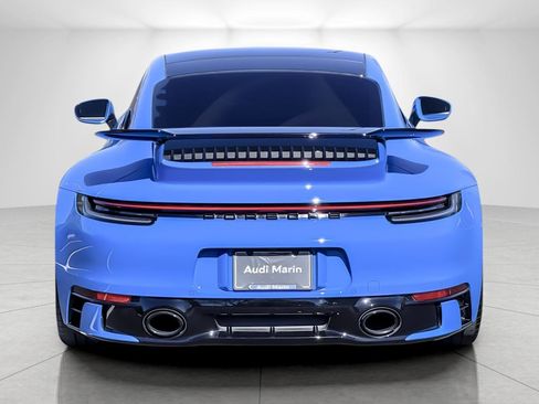 Used 2023 Porsche 911 Carrera 4S image 4