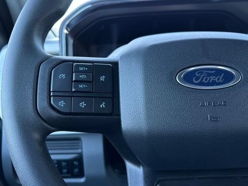New 2026 Ford F250 XLT w/ XLT Premium Package AWD/4WD image 33