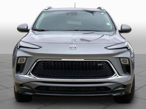 Used 2024 Buick Encore GX Sport Touring w/ Comfort Package image 4