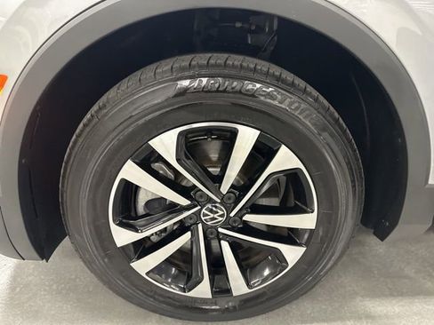 Used 2024 Volkswagen Tiguan S image 26