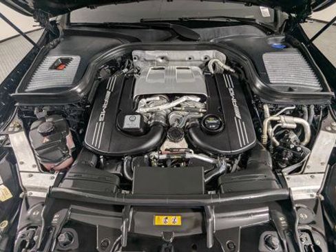 Used 2020 Mercedes-Benz GLC 63 AMG 4MATIC image 32