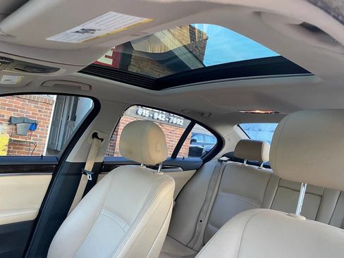 Used 2016 BMW 528i Sedan image 25