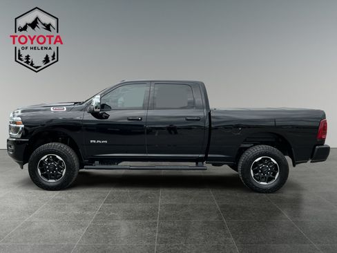 Used 2025 RAM 2500 Laramie AWD/4WD image 2