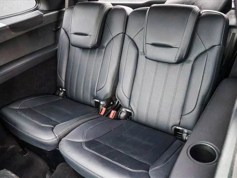 Used 2019 Mercedes-Benz GLS 450 4MATIC image 25