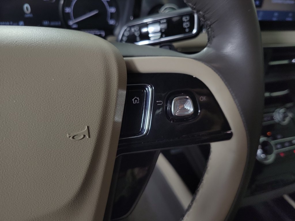 Certified 2021 Lincoln Corsair FWD w/ Convenience Package image 24