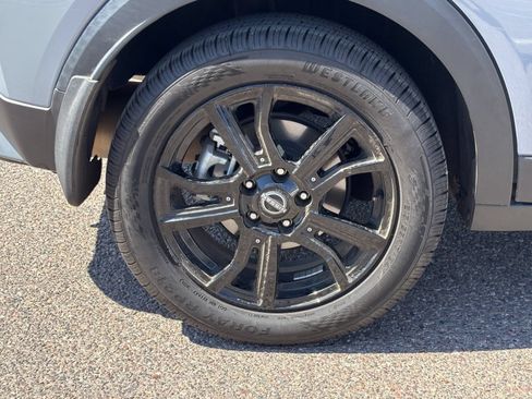 Used 2022 Nissan Kicks SR FWD image 10