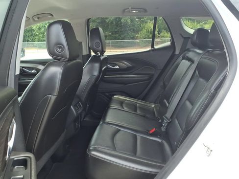 Used 2022 GMC Terrain SLT AWD/4WD image 5