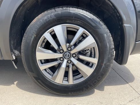 Certified 2023 Nissan Pathfinder SL image 22