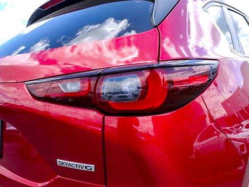 Used 2024 MAZDA CX-5 AWD 2.5 S w/ Select Package image 5