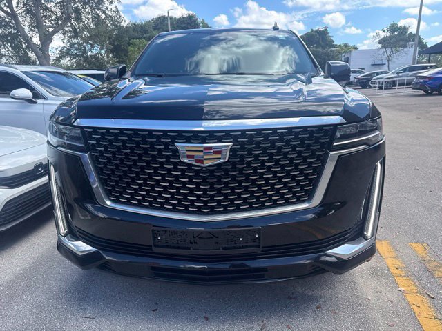 Used 2023 Cadillac Escalade ESV Premium Luxury AWD/4WD image 2