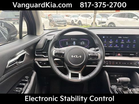 Certified 2025 Kia Sportage EX FWD image 13