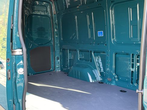 New 2025 Mercedes-Benz Sprinter 2500 image 7