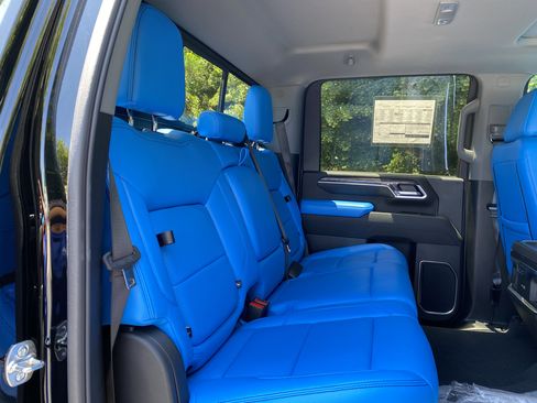 New 2025 Chevrolet Silverado 2500 LTZ w/ Trail Boss Package AWD/4WD image 40