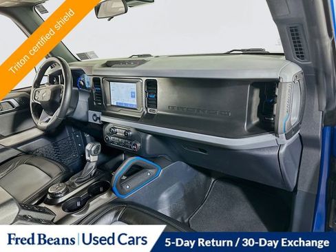 Used 2022 Ford Bronco Black Diamond image 11