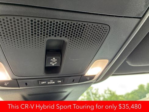 Used 2023 Honda CR-V Sport Touring image 9