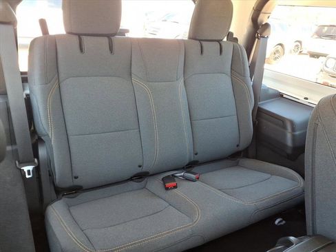 Used 2025 Jeep Wrangler Sport image 14