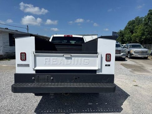 Used 2013 RAM 3500 Tradesman RWD image 3