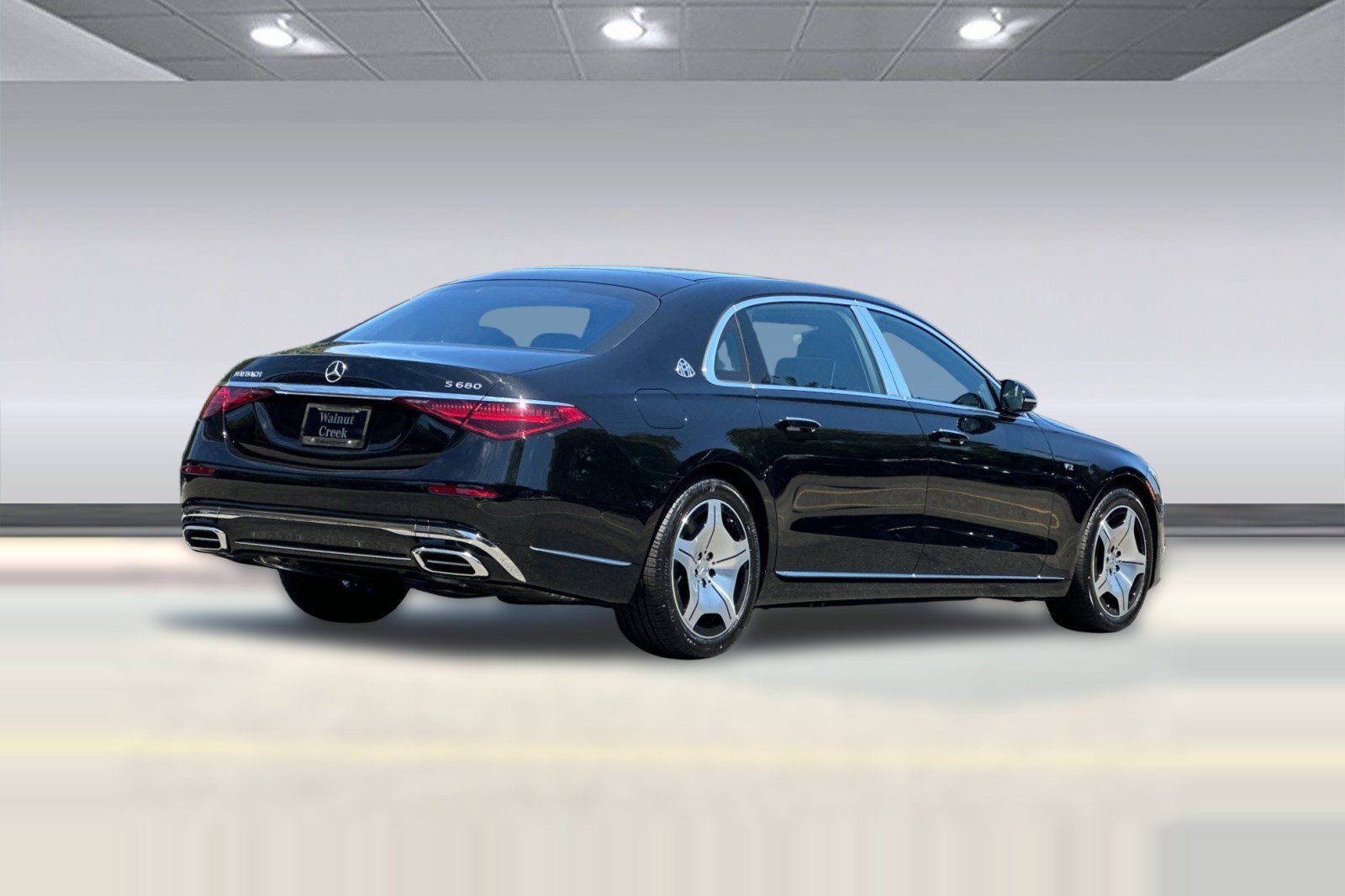 New 2026 Mercedes-Benz Maybach S 680 4MATIC image 8