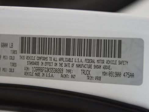 Used 2019 RAM 1500 Tradesman w/ Chrome Plus Package image 24