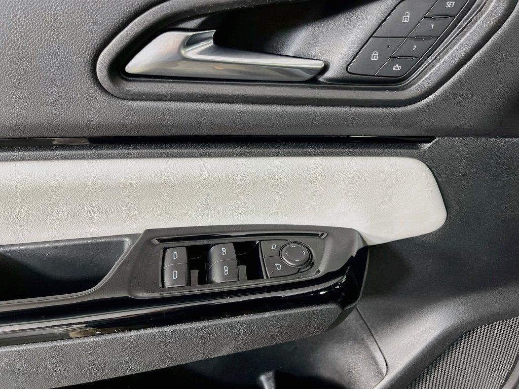 Used 2025 Honda Prologue Touring image 26