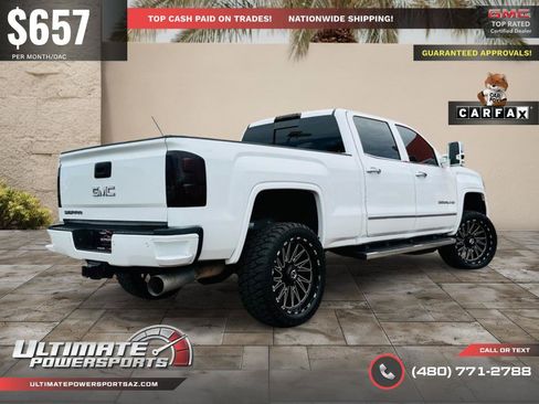 Used 2019 GMC Sierra 2500 Denali w/ Duramax Plus Package AWD/4WD image 7