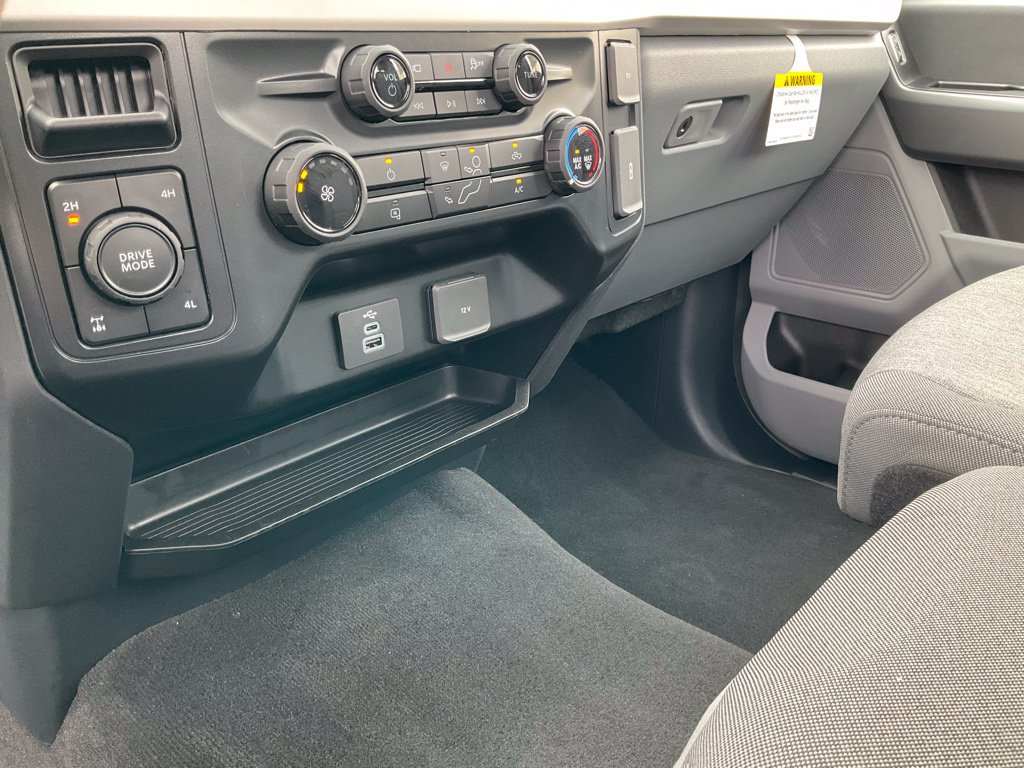 Used 2025 Ford F350 XL w/ STX Appearance Package AWD/4WD image 61