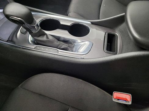 Used 2022 Chevrolet Malibu LS w/ Driver Confidence Package II image 26