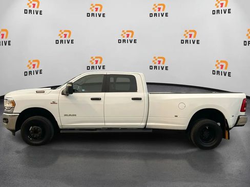 Used 2024 RAM 3500 Big Horn w/ Towing Technology Group AWD/4WD image 2