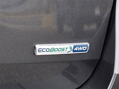 Used 2020 Ford Explorer XLT w/ Equipment Group 202A image 34