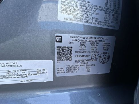 Certified 2021 GMC Sierra 1500 AT4 image 33