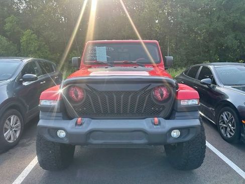 Used 2021 Jeep Gladiator Sport AWD/4WD image 3