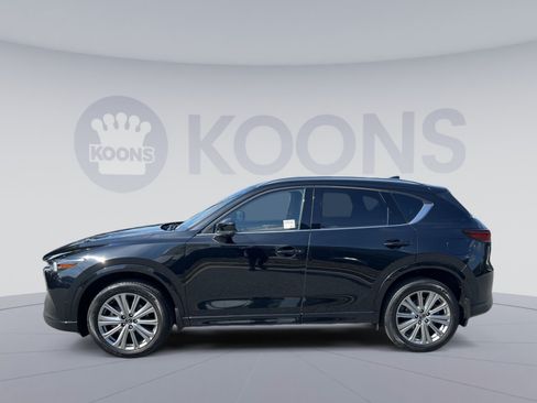 Used 2023 MAZDA CX-5 Signature AWD/4WD image 2