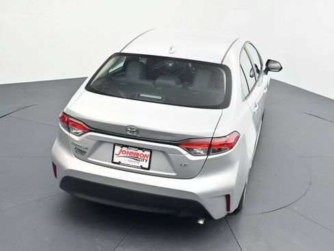 Used 2023 Toyota Corolla LE FWD image 28