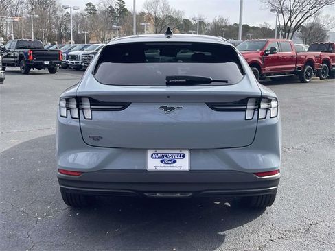 Used 2024 Ford Mustang Mach-E Select image 5