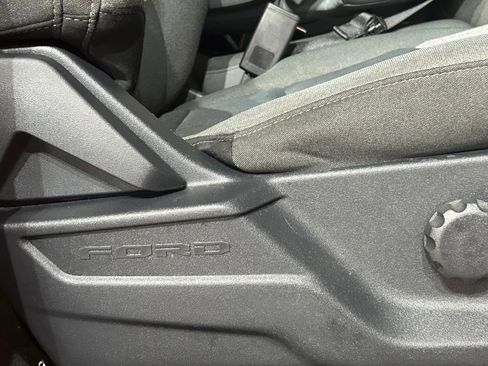 Used 2022 Ford F150 XLT RWD image 42