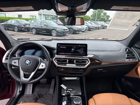 Used 2024 BMW X3 xDrive30i w/ Premium Package AWD/4WD image 11