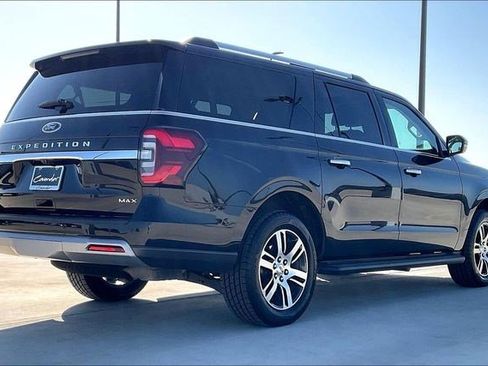 Used 2024 Ford Expedition Max Limited image 2