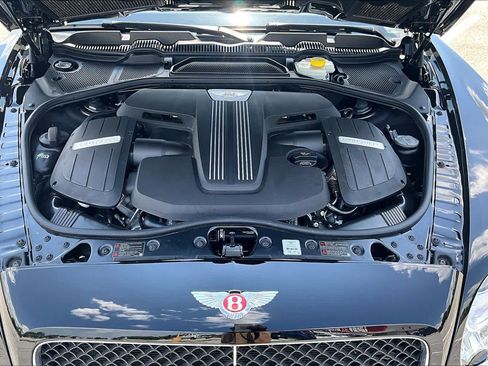 Used 2017 Bentley Continental GT AWD/4WD image 32