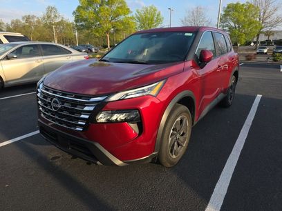 Used 2025 Nissan Rogue SV