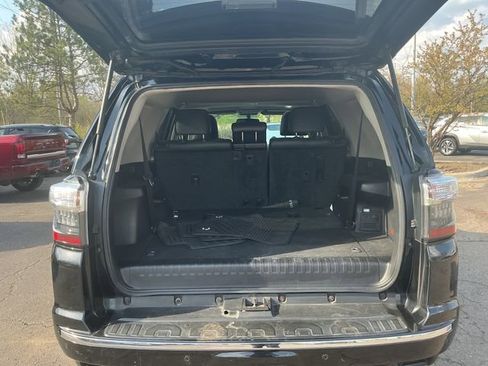 Used 2016 Toyota 4Runner Limited AWD/4WD image 26