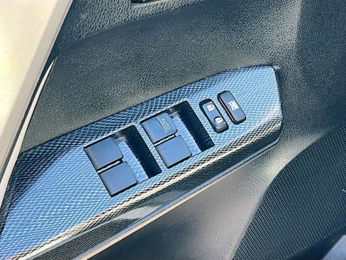 Used 2018 Toyota RAV4 Adventure AWD/4WD image 18
