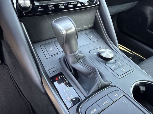 Used 2025 Lexus IS 350 F Sport RWD image 20