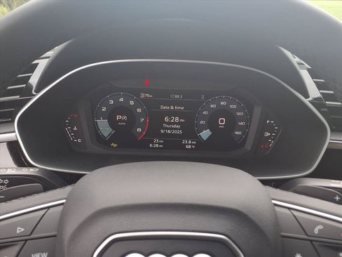Used 2025 Audi Q3 2.0T Premium w/ Convenience Package AWD/4WD image 20