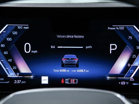 Used 2025 BMW 430i Coupe w/ Convenience Package image 24