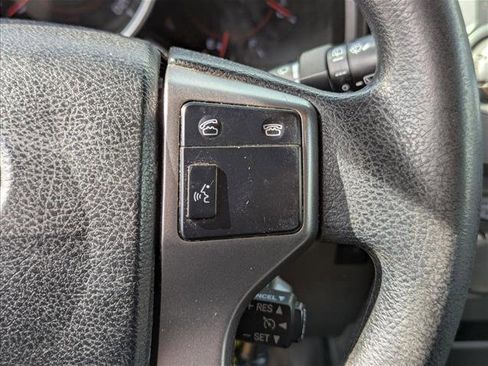 Used 2010 Toyota 4Runner Trail image 12