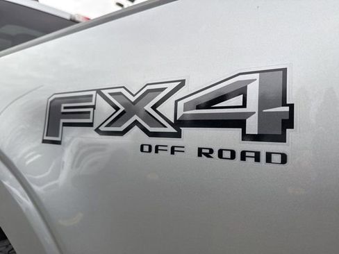 Used 2022 Ford F150 Lariat w/ Equipment Group 502A High image 32