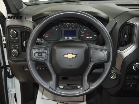 Used 2024 Chevrolet Silverado 2500 Custom w/ Custom Value Package AWD/4WD image 29