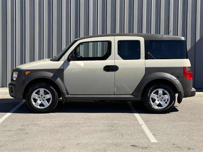 Used 2005 Honda Element EX image 8