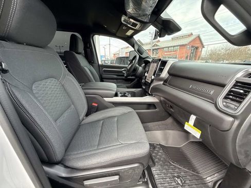 New 2026 RAM 1500 Big Horn AWD/4WD image 39