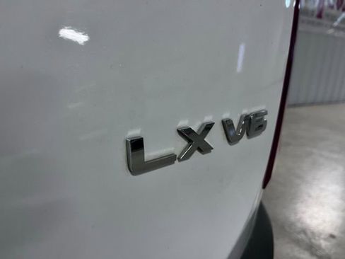 Used 2021 Kia Telluride LX image 31